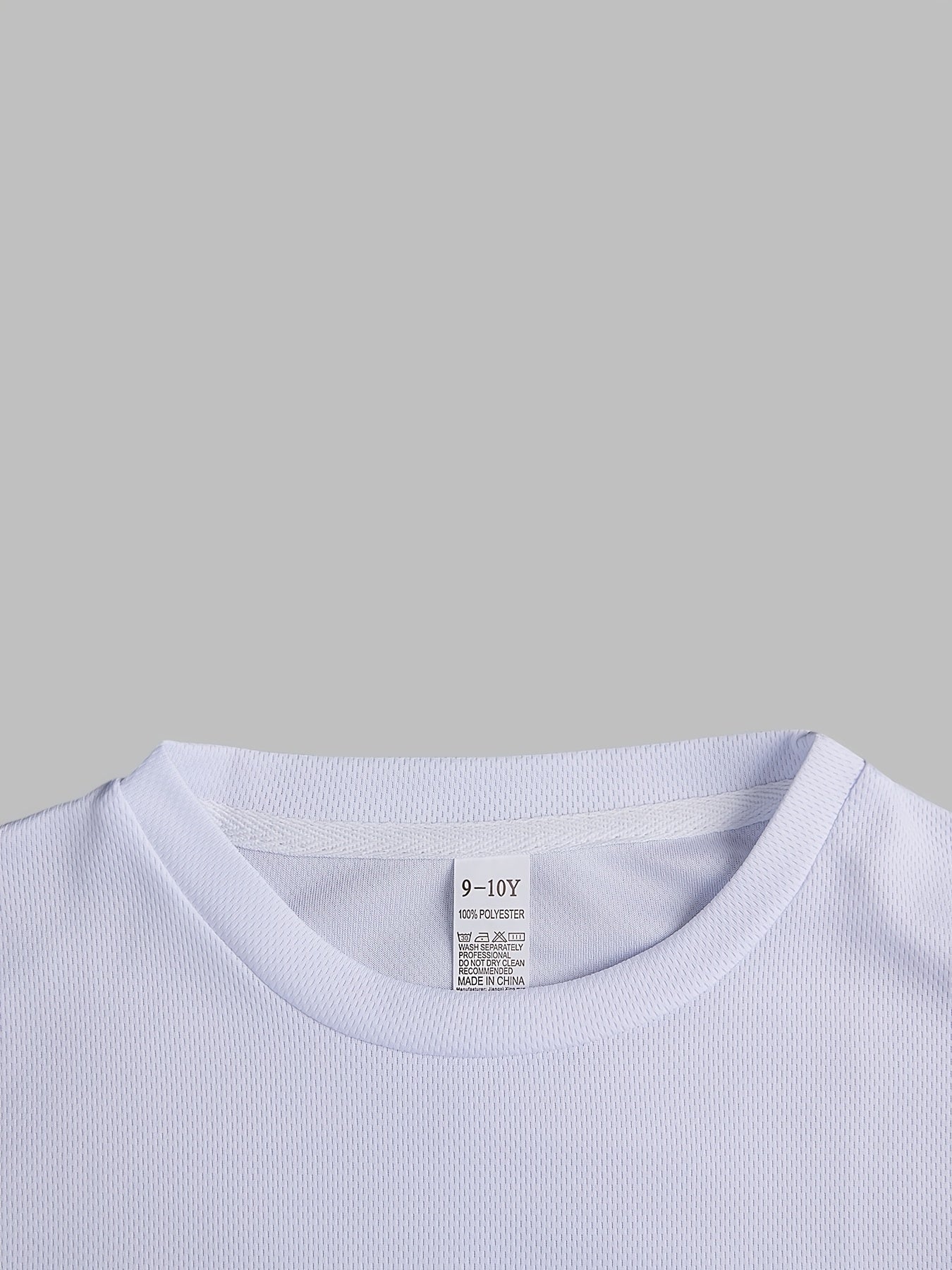 ' White 67 Number Print T-Shirt - Short Sleeve Round Neck Casual Summer Top with Black '67' Chest Number, Machine Washable Shirt, & Casual Attire - Age 4-12 Years (Regular Fit)