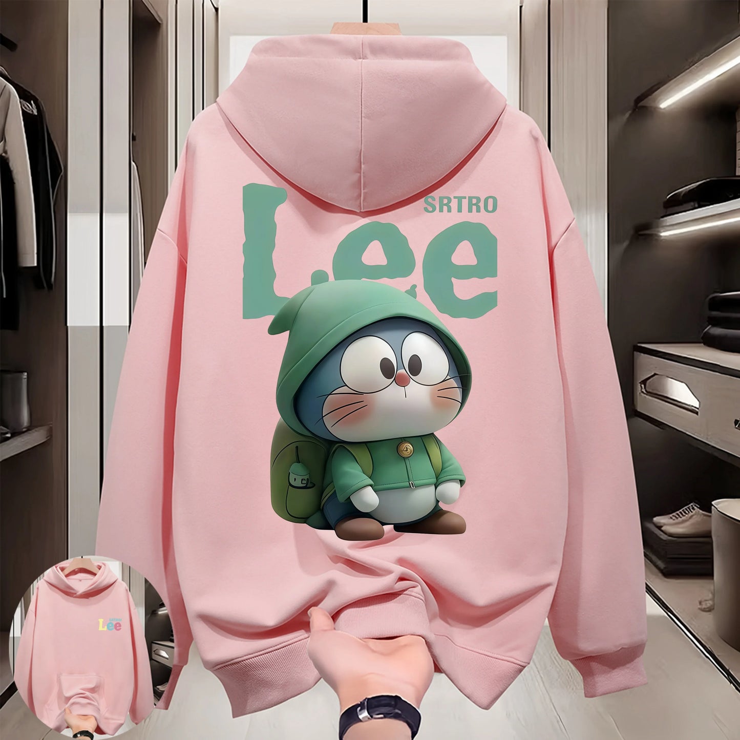 It is suitable for wearing inside and outside. T-shirts with hot and basic colors can be worn all year round.