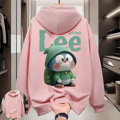 It is suitable for wearing inside and outside. T-shirts with hot and basic colors can be worn all year round.